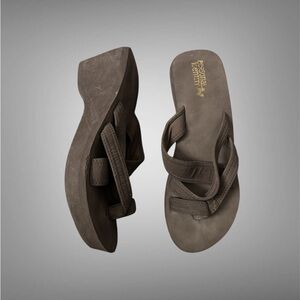 Women's Brown Sandals